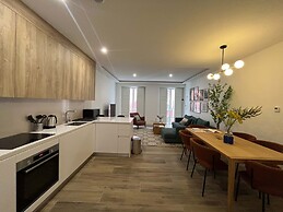 w Impressive 3BR w Sunny Terrace in Chueca