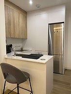 w Warm Modern 1BR Apartment in Chueca