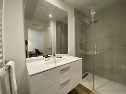 w Warm Modern 1BR Apartment in Chueca