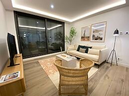 w Stylish 2BR w Sunny Terrace in Chueca