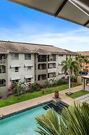 Cairns 2BR Palms Stay Top Floor Pool View