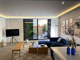 w Trendy 2BR w Sunny Terrace in Chueca