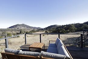 Off-grid Farm Stay With Scenic Views