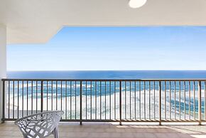 Beachfront Stylish Apartment With Ocean Views