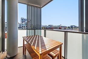 Collingwood Cool 2-bed, Balcony, Gym, Rooftop