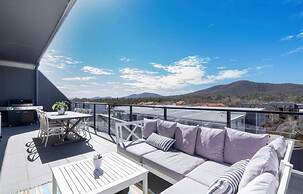 Mountain View City Center Apartment With BBQ