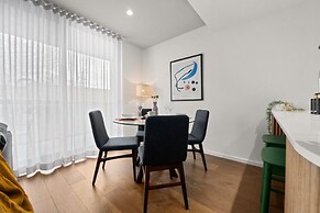 Experience Elegance in This Chic 1-bed Unit
