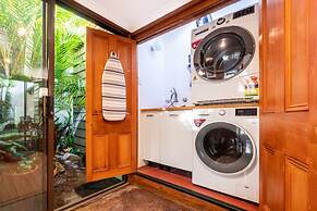 Delightful 4-bed Home Near Centennial Park
