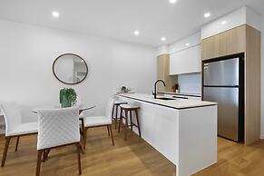 Surfers Paradise 2-bed Flat With Luxury Amenities
