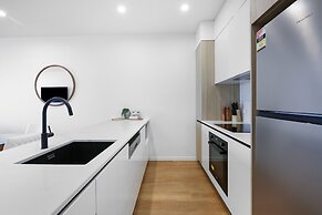 Surfers Paradise 2-bed Flat With Luxury Amenities