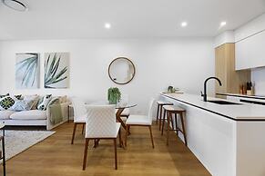 Surfers Paradise 2-bed Flat With Luxury Amenities