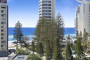 Scenic 2-bed With Pool, Gym