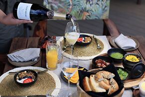 Maloba Lodge - Private Game Reserve