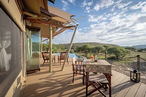 Maloba Lodge - Private Game Reserve
