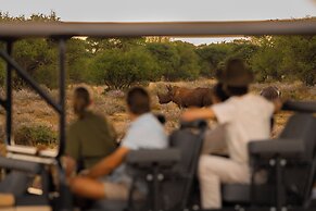Maloba Lodge - Private Game Reserve