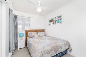 Resort-style Stay With Balcony & Garage Parking