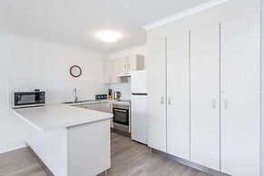 Resort-style Stay With Balcony & Garage Parking