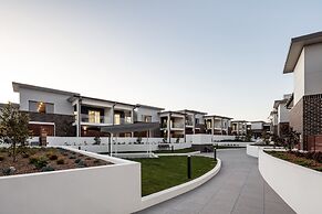 Pristine 3-bed Kiama Unit With Courtyard