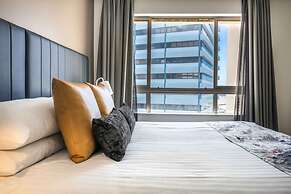 Central Located 1-bed With Gym, Sauna and Pool