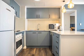 Central Located 1-bed With Gym, Sauna and Pool