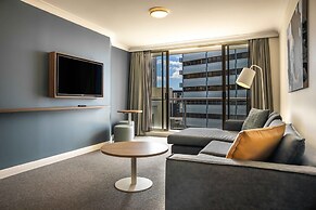 Central Located 1-bed With Gym, Sauna and Pool