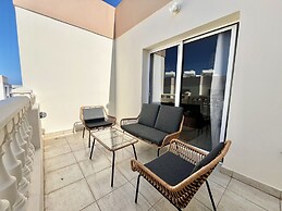 41 KAP - Stay Paradise Apartment