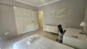 24 NIC - Stay Charm Classic Apartment
