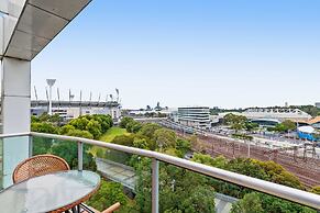 Spacious 3-bed Apartment by the MCG