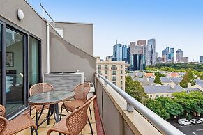 Spacious 3-bed Apartment by the MCG