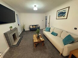 Riverside Retreat in Staines-upon-thames