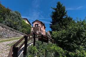 Pink Villa