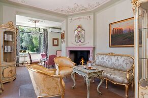 Pink Villa