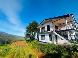 The Crowns Lodge