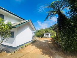 The Crowns Lodge