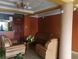 Silvia's  Inn Hotel