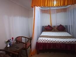 Silvia's  Inn Hotel