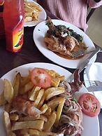 Silvia's  Inn Hotel