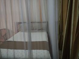 Silvia's  Inn Hotel