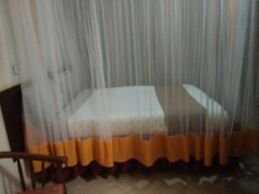 Silvia's  Inn Hotel