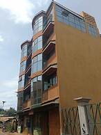 Silvia's  Inn Hotel