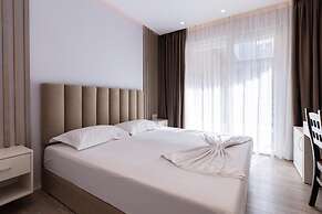 Broadway Boutique Hotel