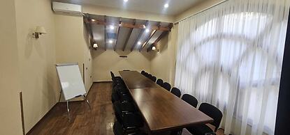 Broadway Boutique Hotel
