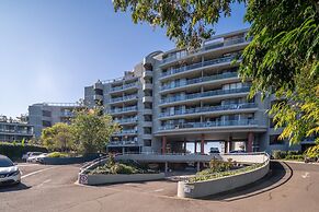 Bright 2-bed Apartment Near Wentworth Point Sights