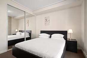 Bright 2-bed Apartment Near Wentworth Point Sights
