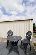 Cosy 3-bed Home With Fireplace & Outdoor BBQ