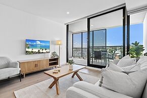 Stylish 2-bed Unit With Views & Rooftop Access