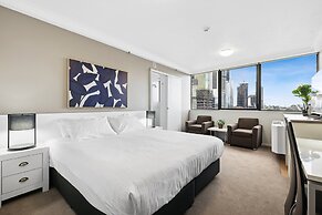 Central Brisbane Studio With Stunning River Views