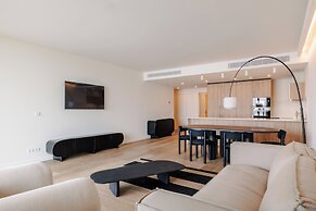 Upon Harbor - Seixal Bay Hotel