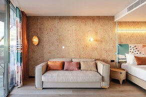 Upon Harbor - Seixal Bay Hotel