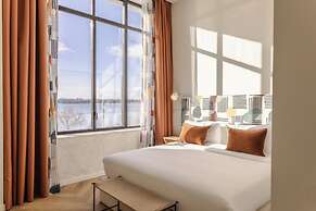 Upon Harbor - Seixal Bay Hotel